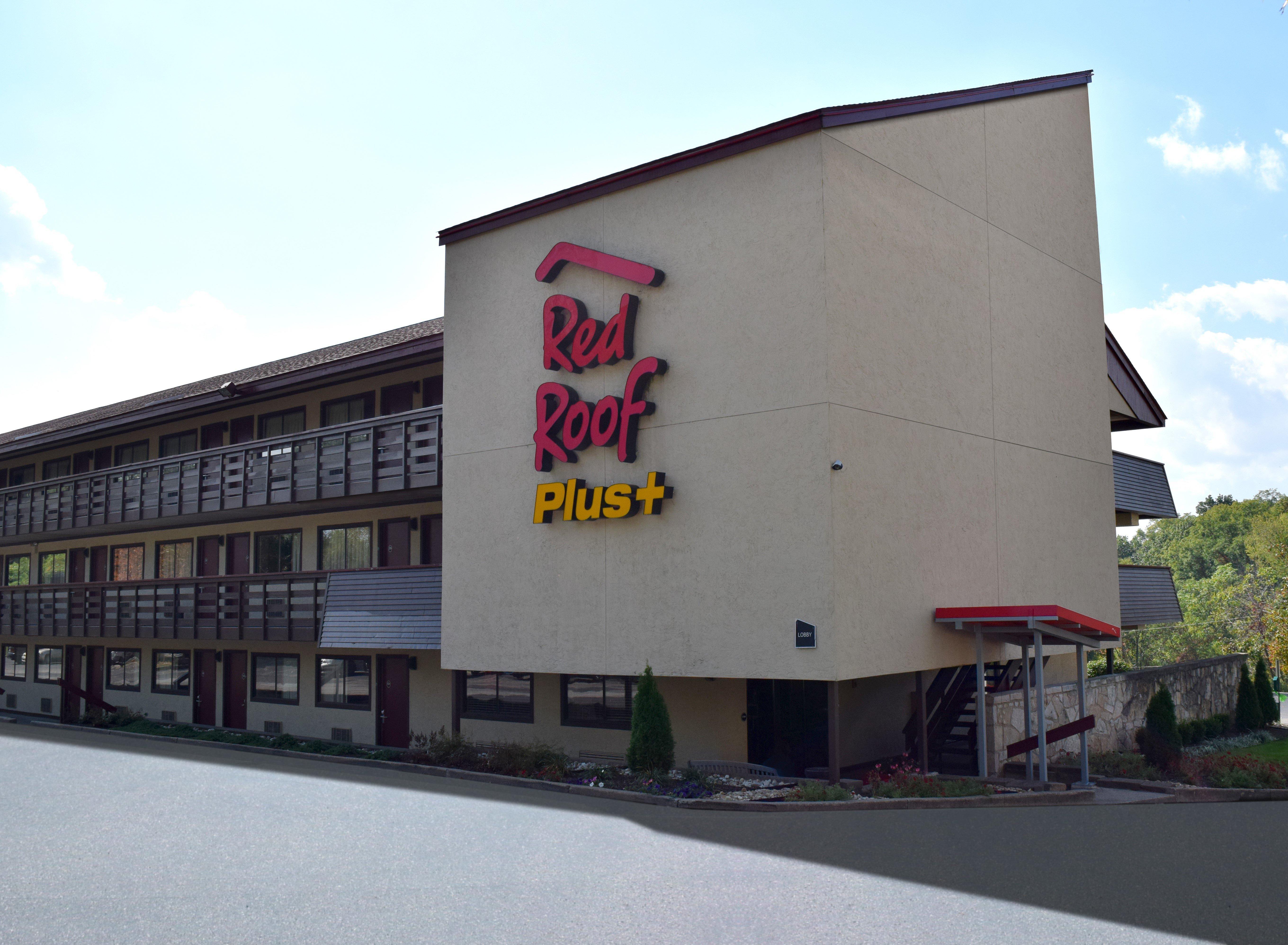 Red Roof Plus+ Pittsburgh East - Hotel 3*